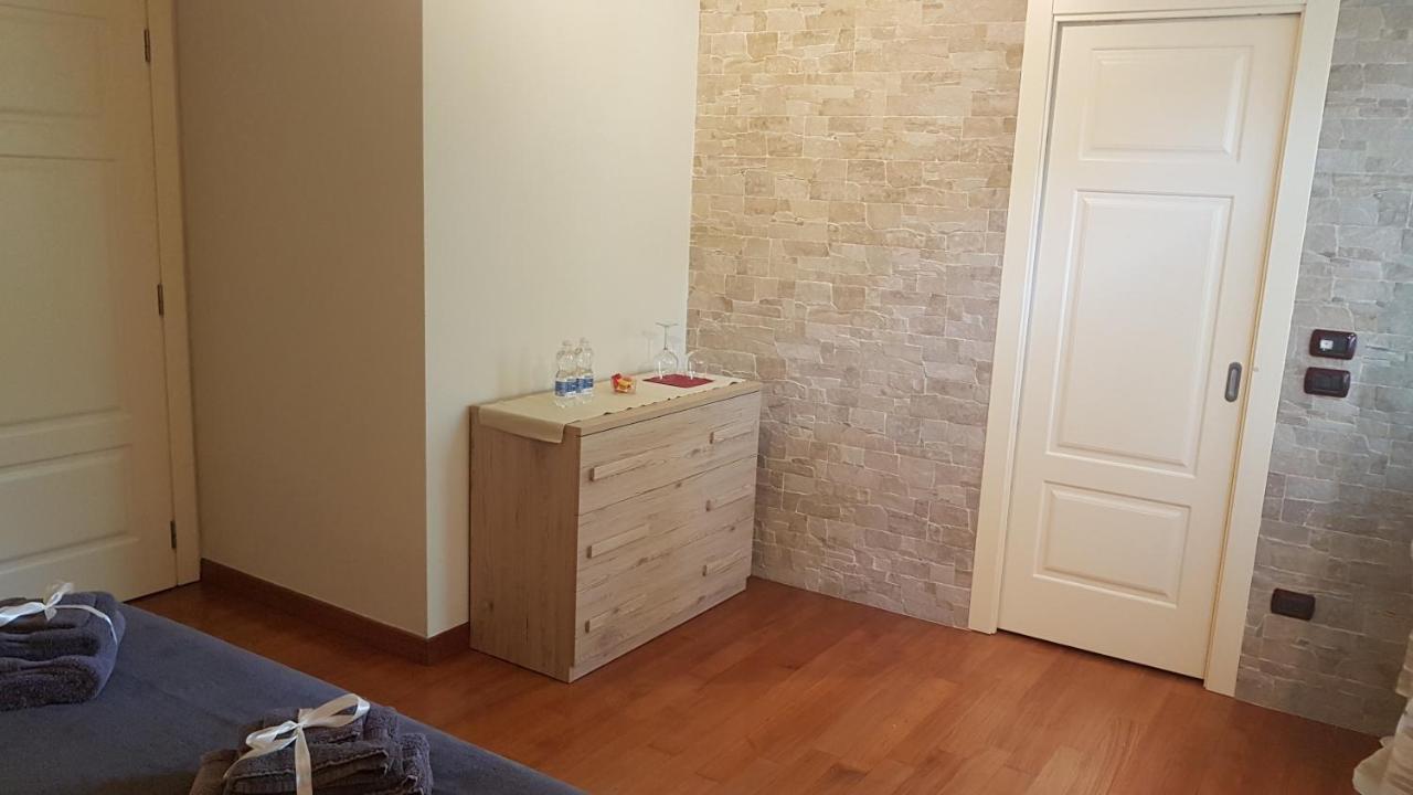 Asso Bed & Breakfast Manerba del Garda Exterior foto